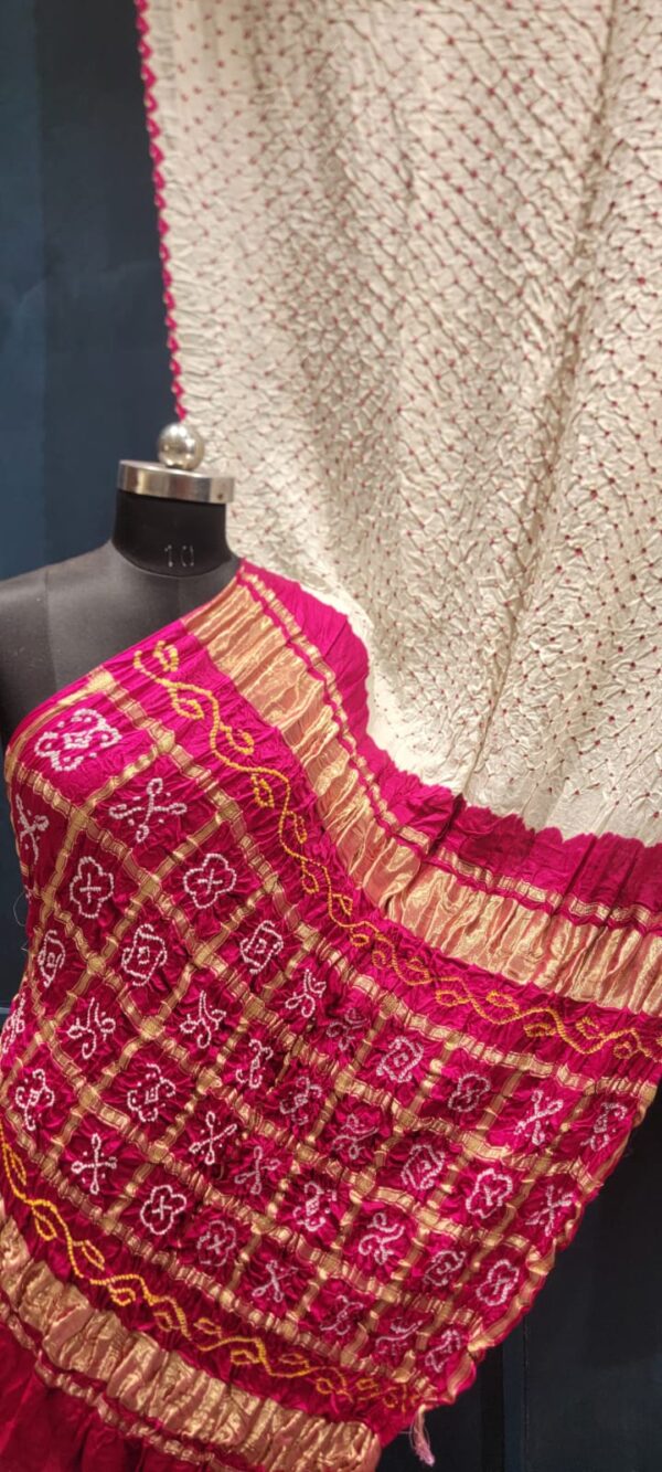 Pure gaji silk color bandhej saree.. - Image 11